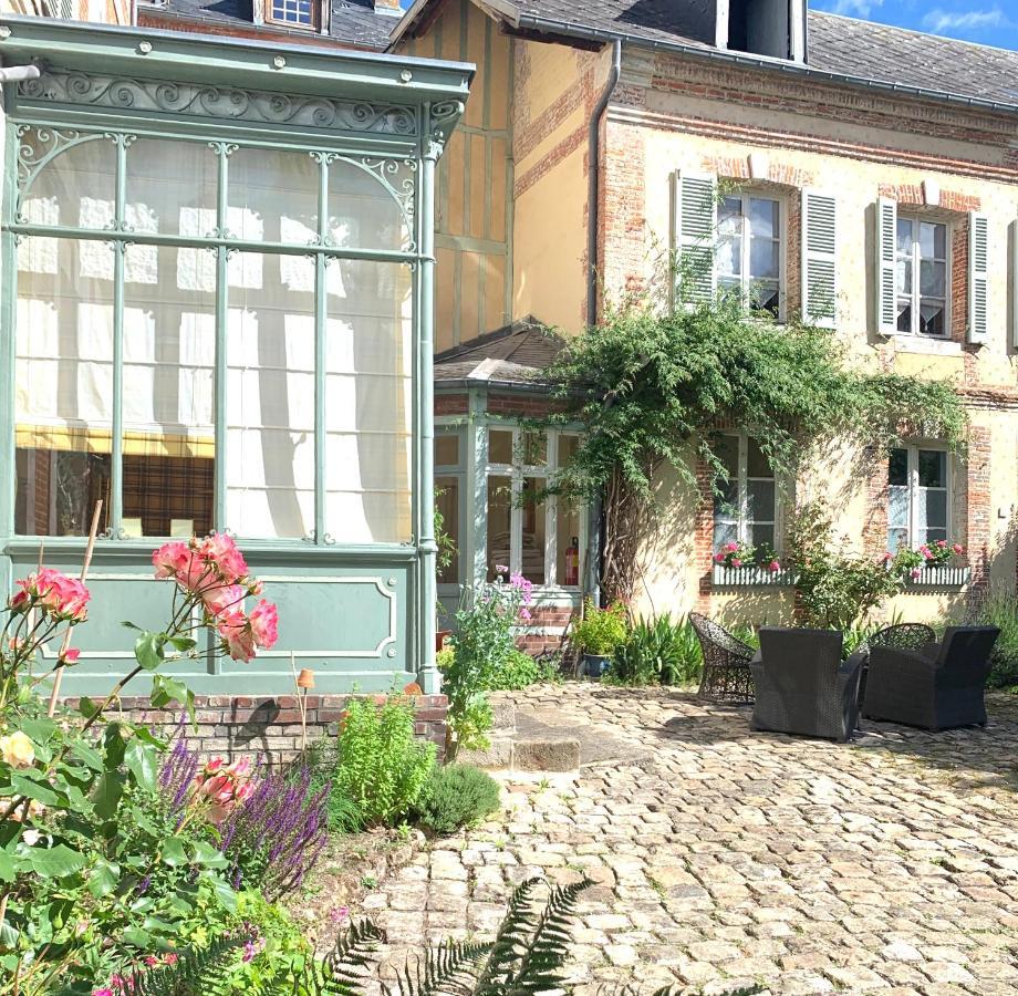 Maison Léontine Bernay  Esterno foto